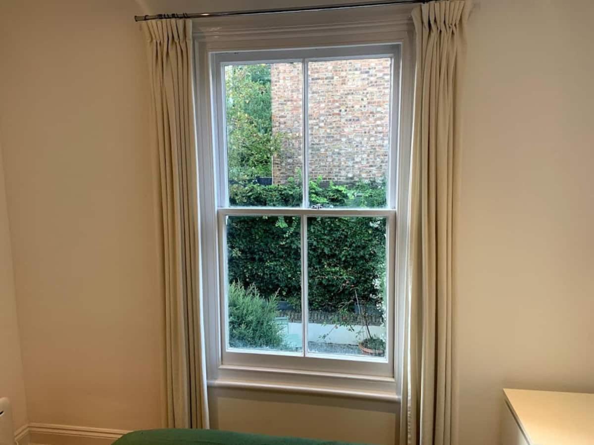 Lovely Spacious 1-Bedroom Flat In Tufnell Park Close To Central Лондон Экстерьер фото